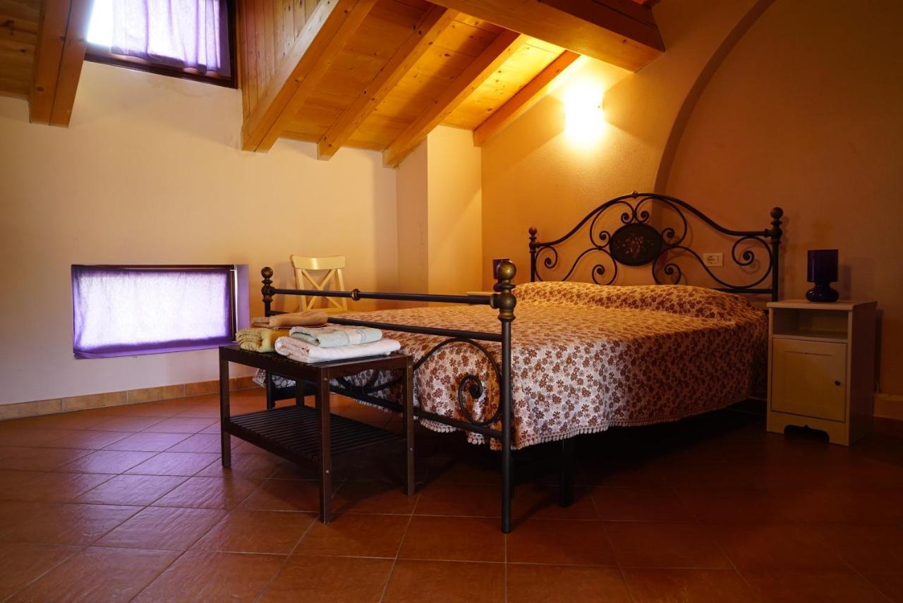 Agriturismo Il Sole Villa Rivarolo del Re ed Uniti Bagian luar foto