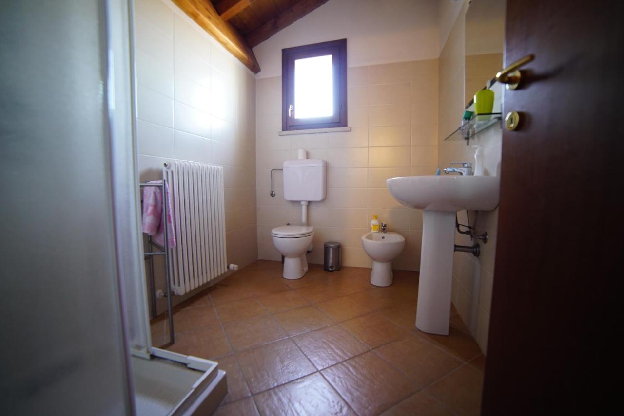 Agriturismo Il Sole Villa Rivarolo del Re ed Uniti Bagian luar foto