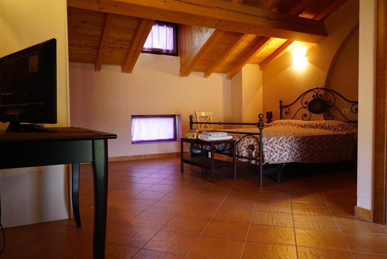 Agriturismo Il Sole Villa Rivarolo del Re ed Uniti Bagian luar foto